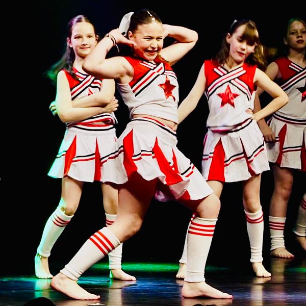 Kinderjazztanz & Kinder-Hip-Hop  